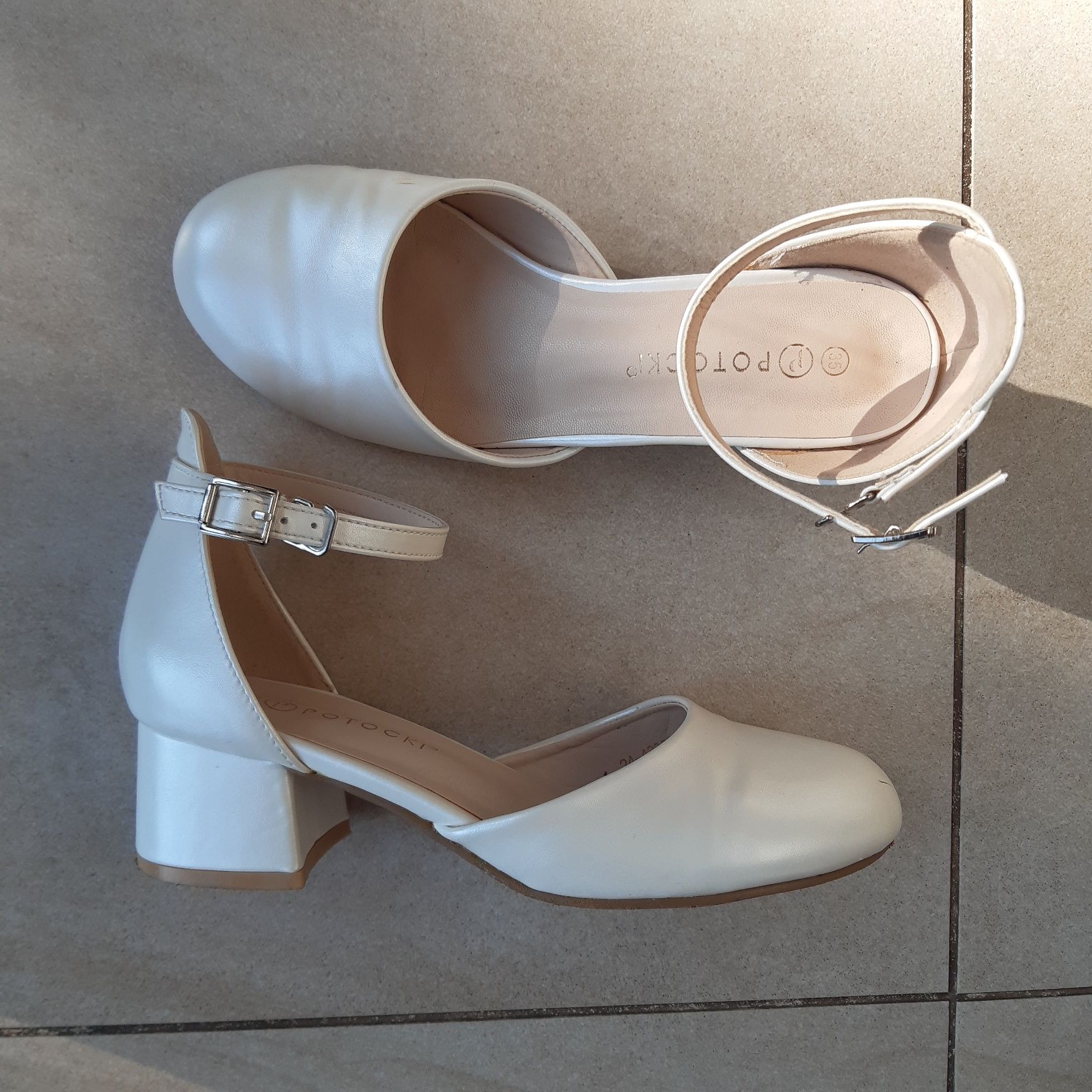 buty POTOCKI rozm. 35 kremowe