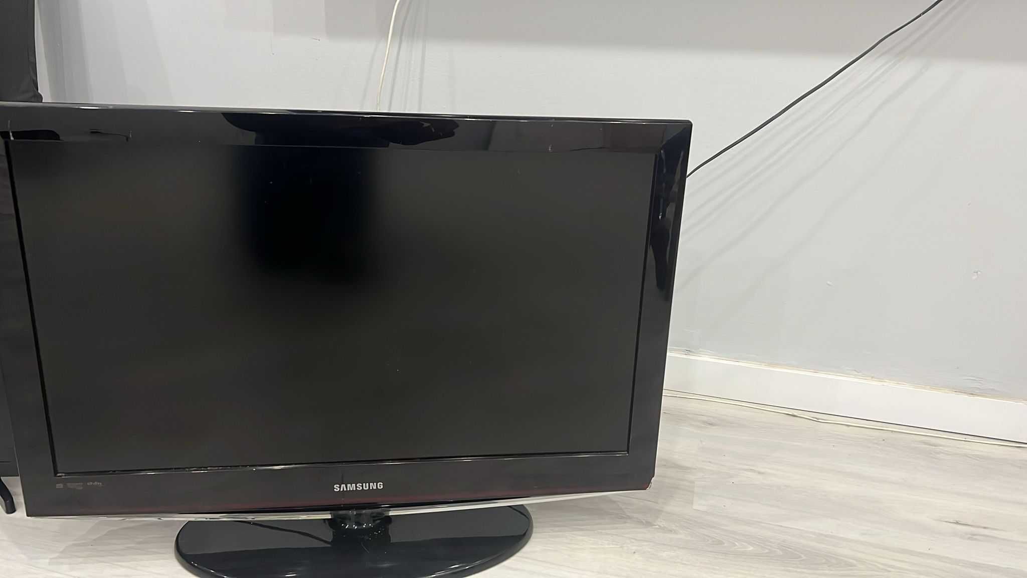 televisorio  samsung usado