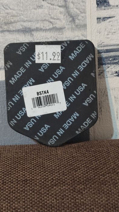 Новий магніт на холодильник