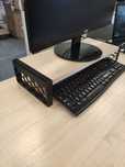 Półka pod monitor