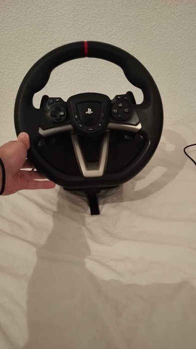 Volante + Pedais HORI Apex