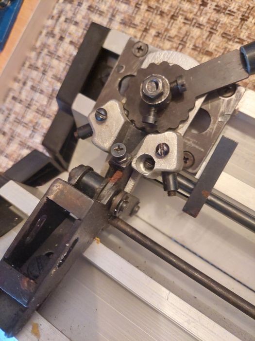 Игольница двухфонтурной вязальной машины Украинка-2 без кареток