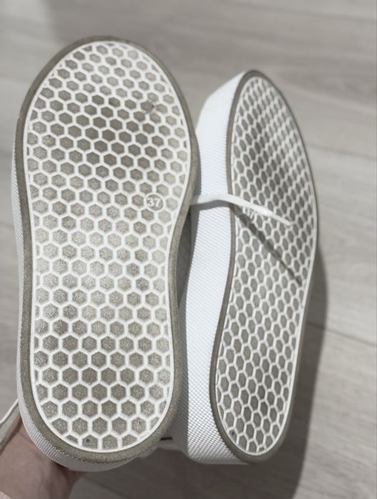 Кеди шкіряні, натуральна шкіра 37