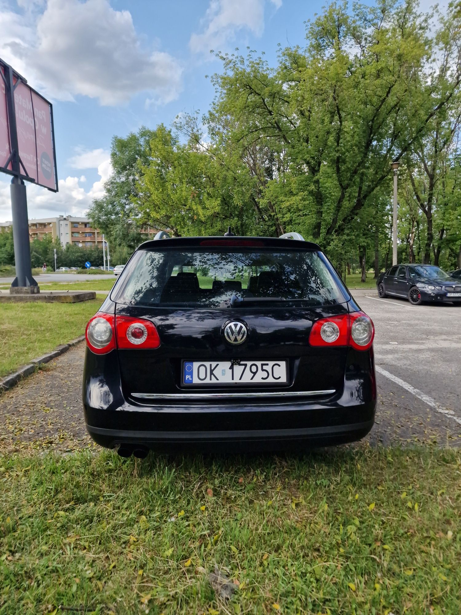 Volkswagen Passat B6 Kombi Highline 2.0 TDI 170KM DSG
