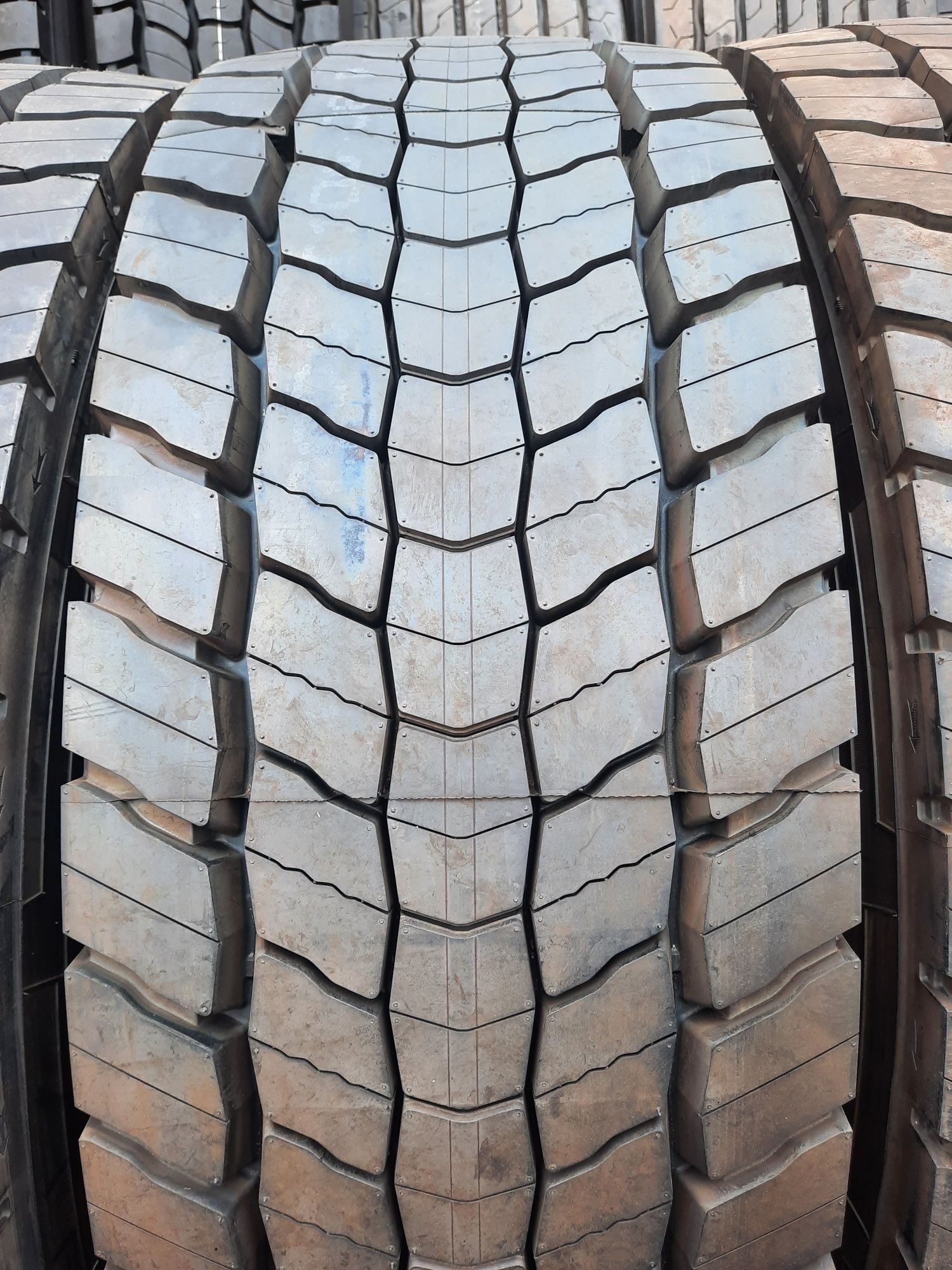 Nowe opony 315/70 R22.5 Austone ADR 606 napęd