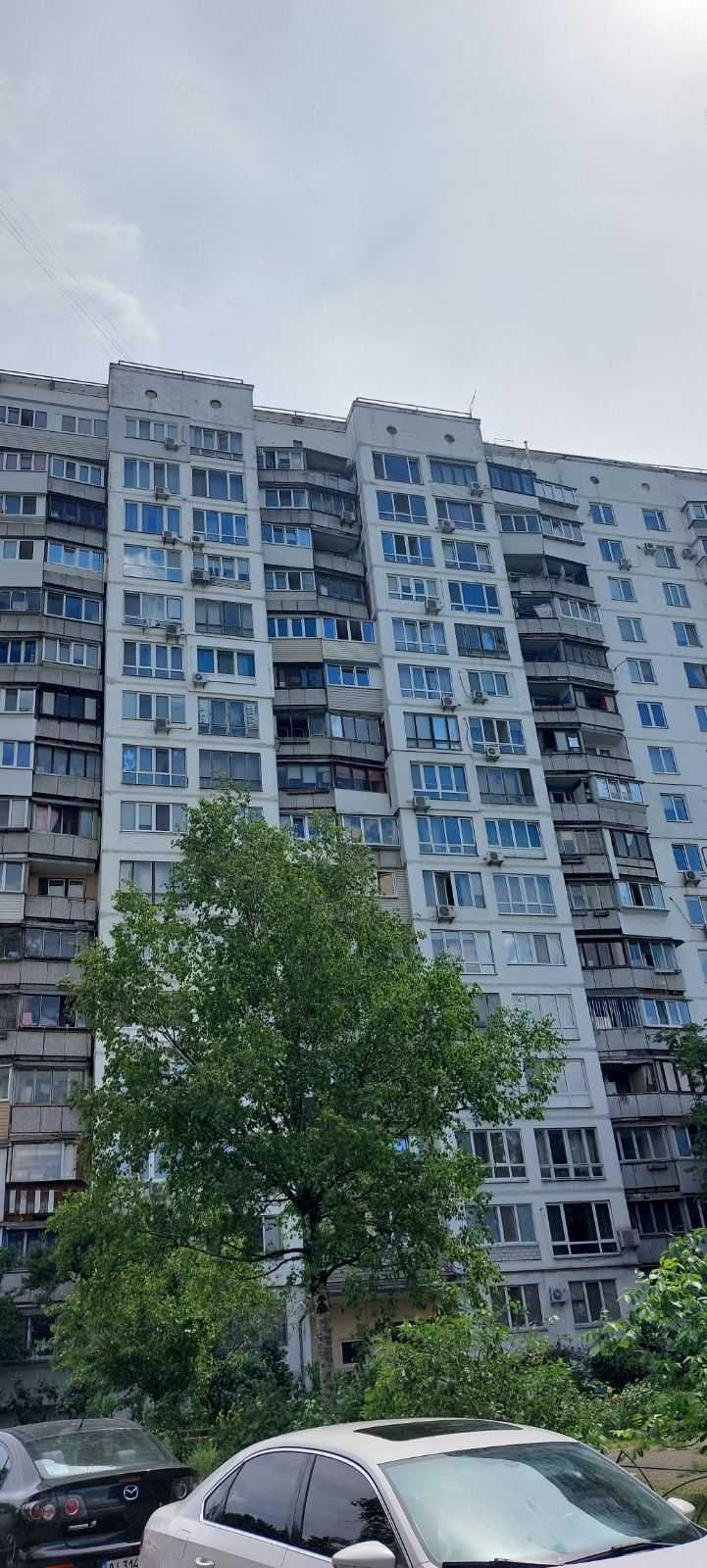 1 кімнатна, вул. Князя Романа Мстиславича 18 (Жмаченка), ст.м.Дарниця