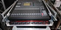 Yamaha 01v96i plus case jak nowa