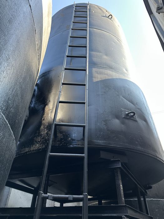 Накопичувальний бункер,силос,бочка 25м3