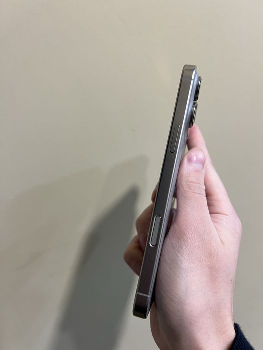 Б/у Iphone 16 Pro Max 256 Natural Titanium 100% акумулятор