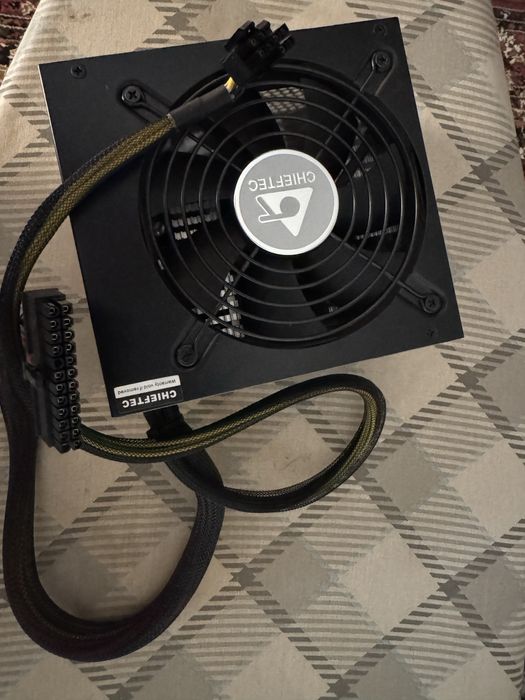 Блок питания Chieftec CTG-650C 650w 80+ Bronze