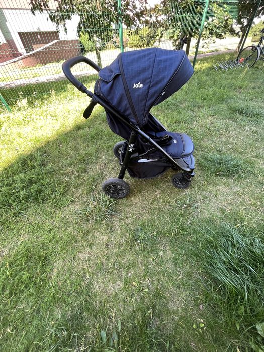 Wozek spacerowy joe granatowy