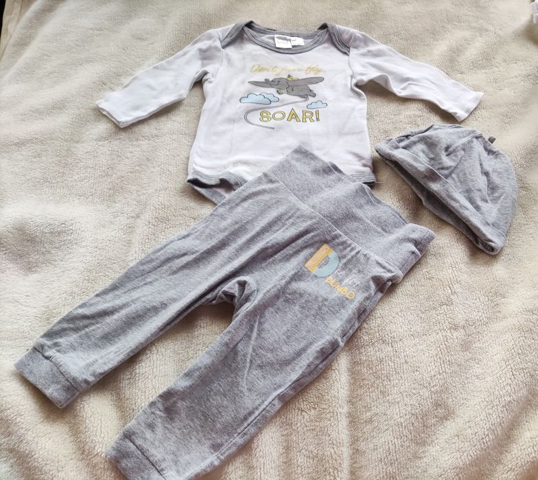 Zestaw Disney  rozmiar 62