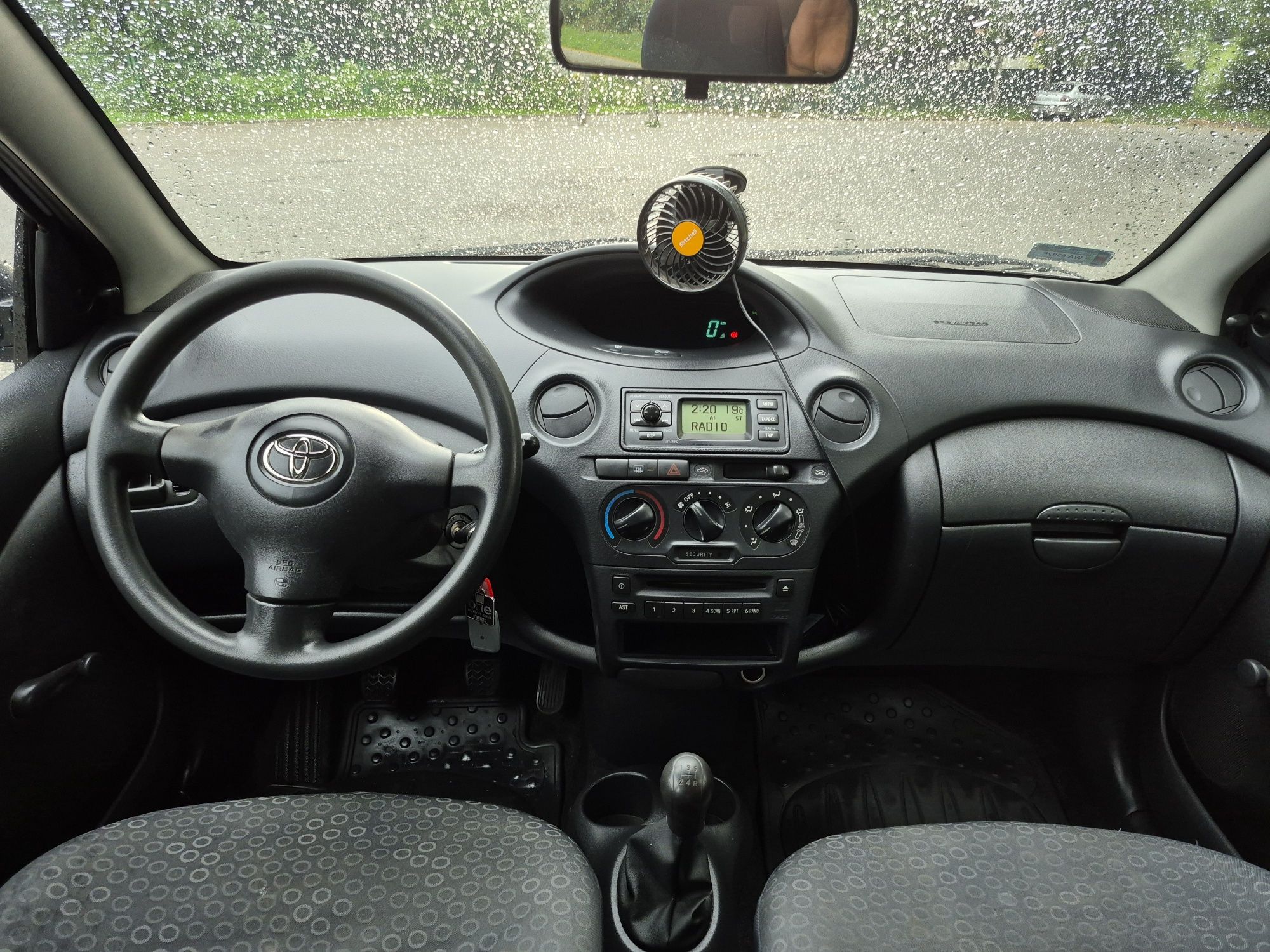 Toyota Yaris2003r. 1.0 LPG wspomaganie, centralny zamek