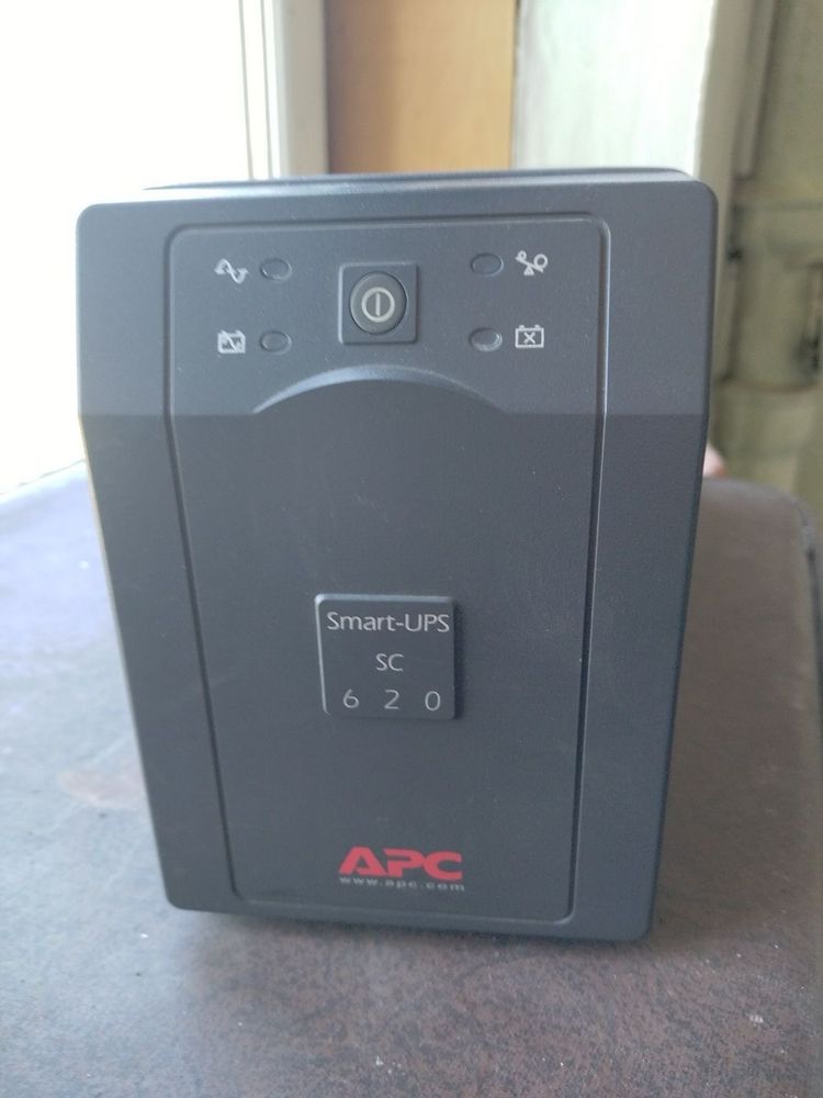 APC SMART-UPS SC 620 VA (SC620I). ИБП без акб