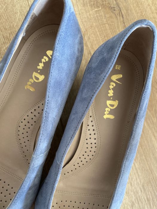Van Dal czółenka damskie 40 skóra zamszowa wkl 26 koturna 5 cm
