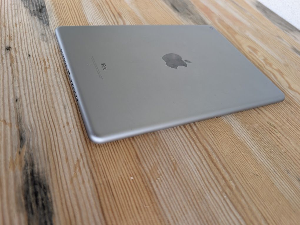 Apple ipad 6 32gb wifi