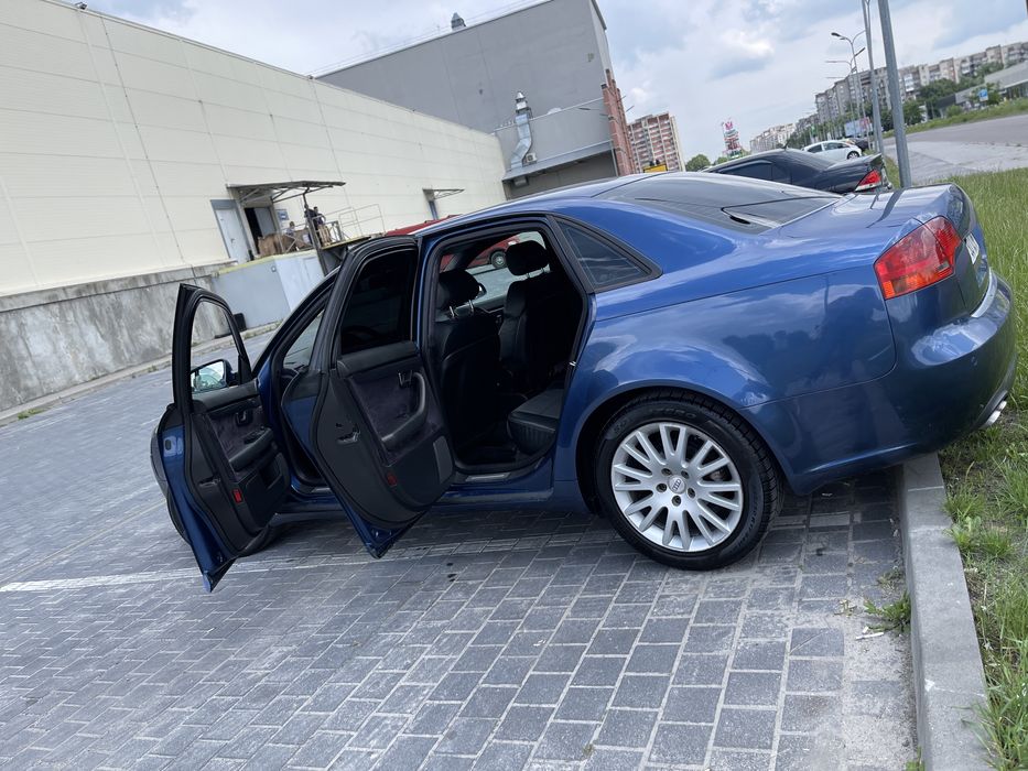 Audi a4 b7 2007 року / синя