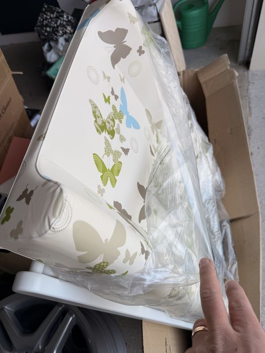 składany przewijak Geuther Trixi. Jest to mebel dziecięcy