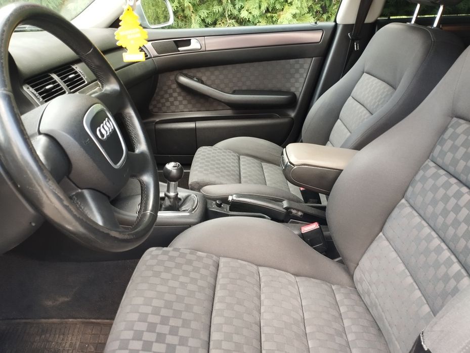 Audi A6 QUATTRO 2.4 170 km