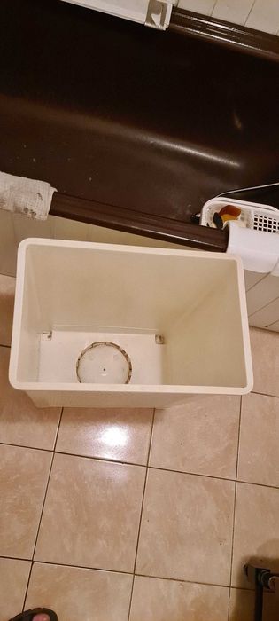 Plastikowy kosz na pranie