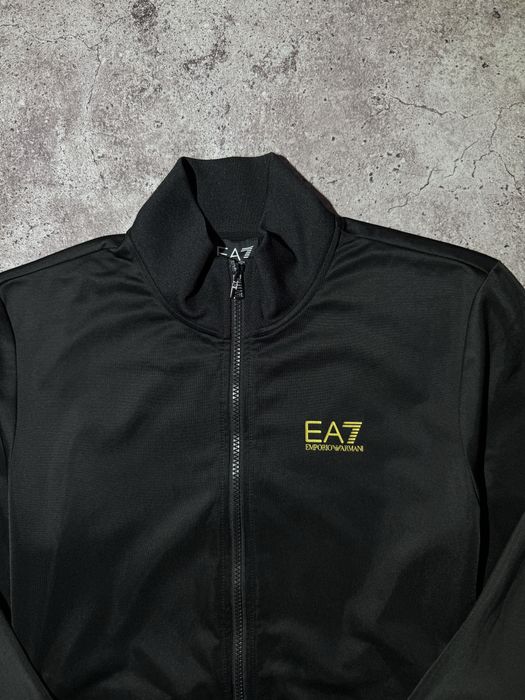 Олімпійка Emporio Armani