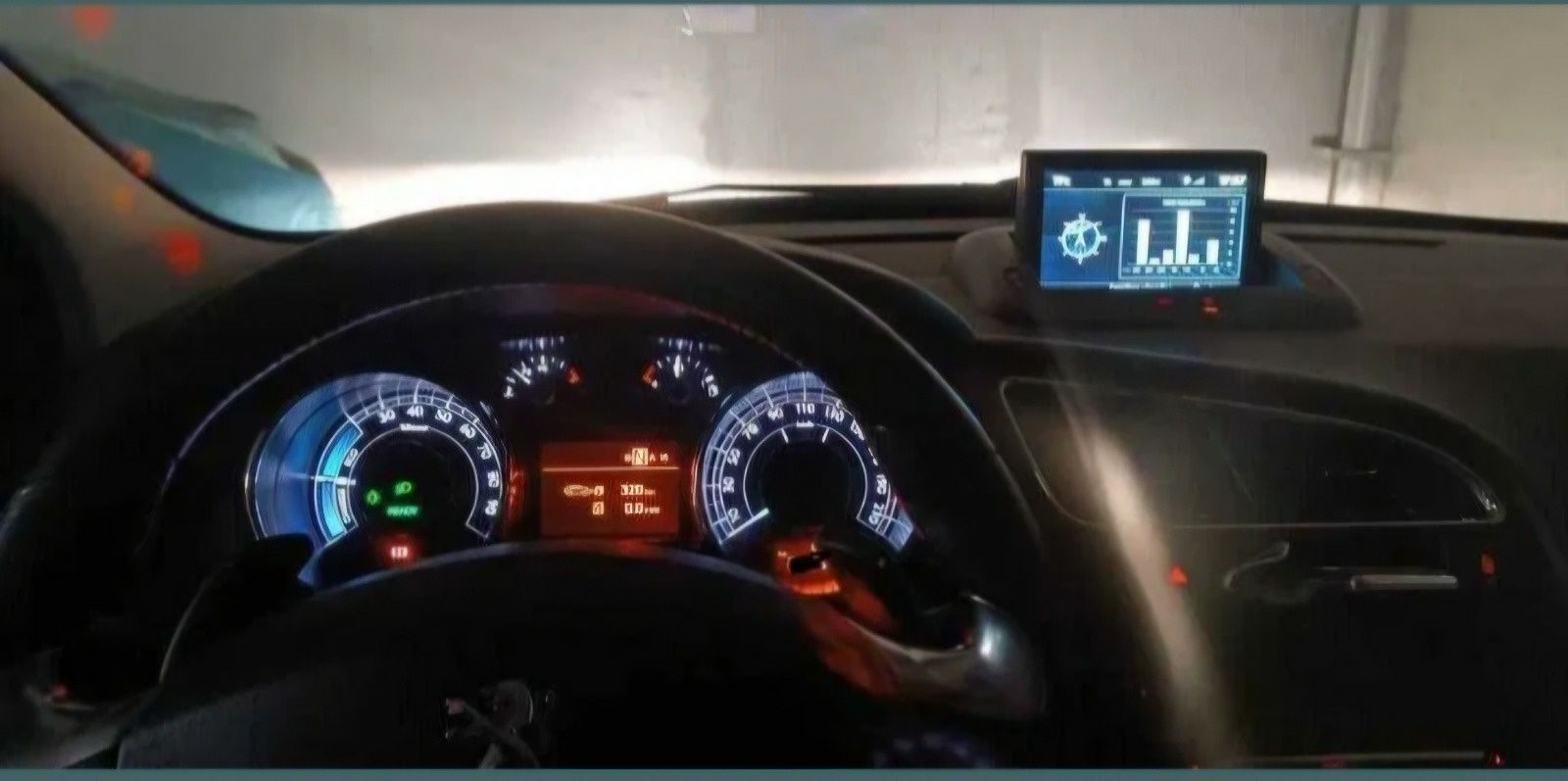 Pegeout 3008 hybrid 4