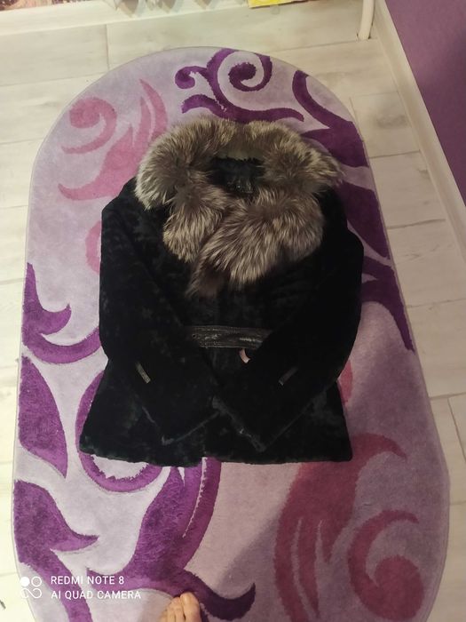 Продам напівшубку мутонову