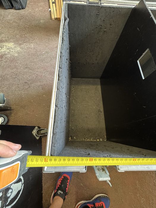 Skrzynia transportowa na sprzet sceniczny