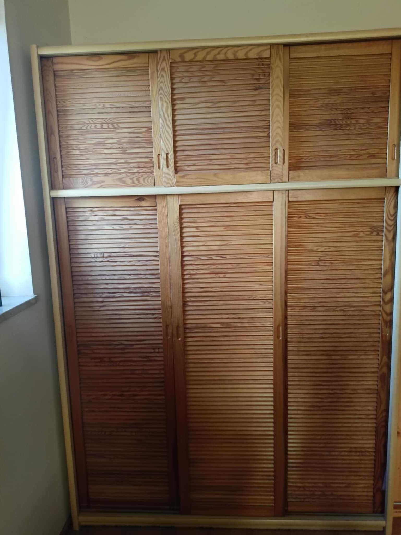Szafa z litego drewna sosnowego (Odbiór osobisty)