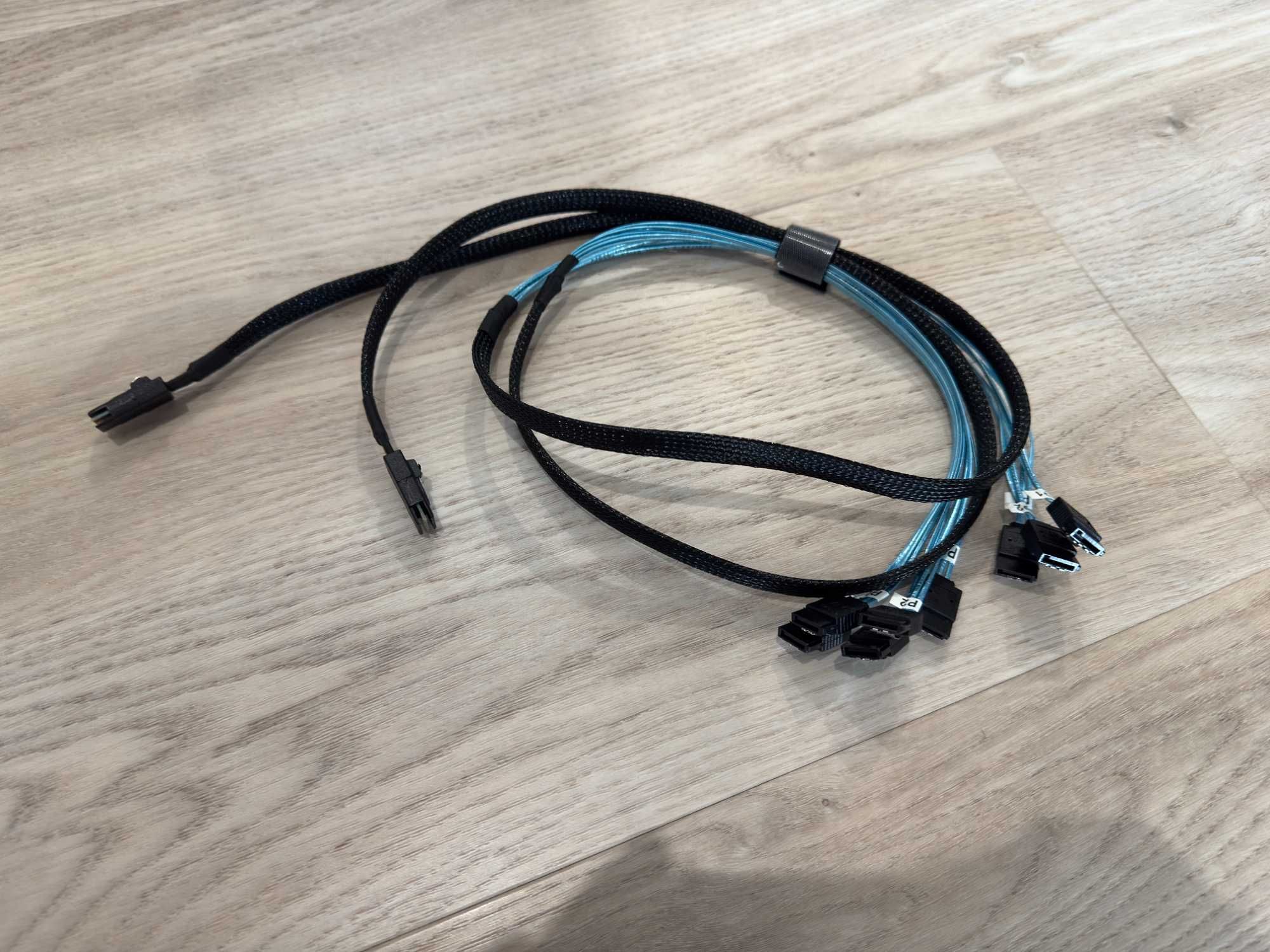 HBA Raid Controller LSI 9207-8i (IT Mode) + 2* SFF8087 - SATA kable