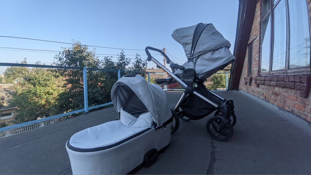 Продам коляску  invictus v-plus 2in1