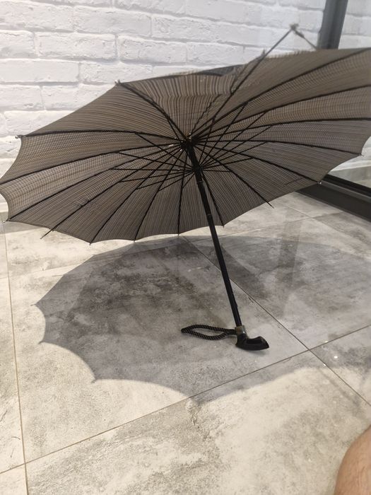 Bard,o stary parasol