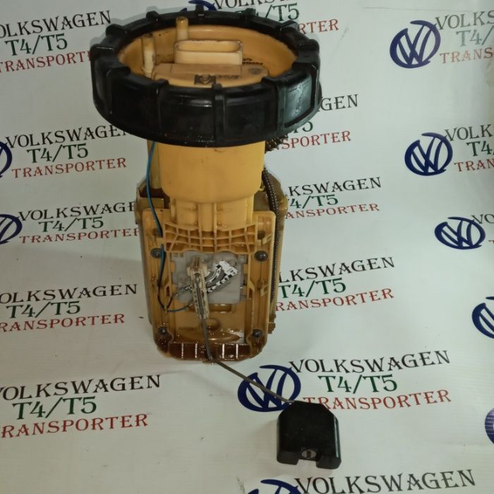 Колба в бак насос 2.5 VW Volkswagen t5 дизель Фольксваген Т5