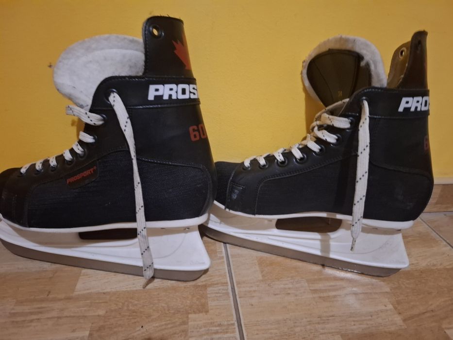 Łyżwy używane czarne