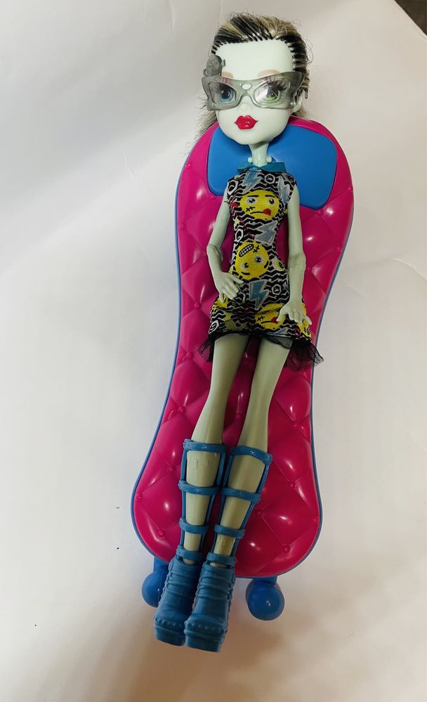 Кукла Frankie Stain з серії Monster high