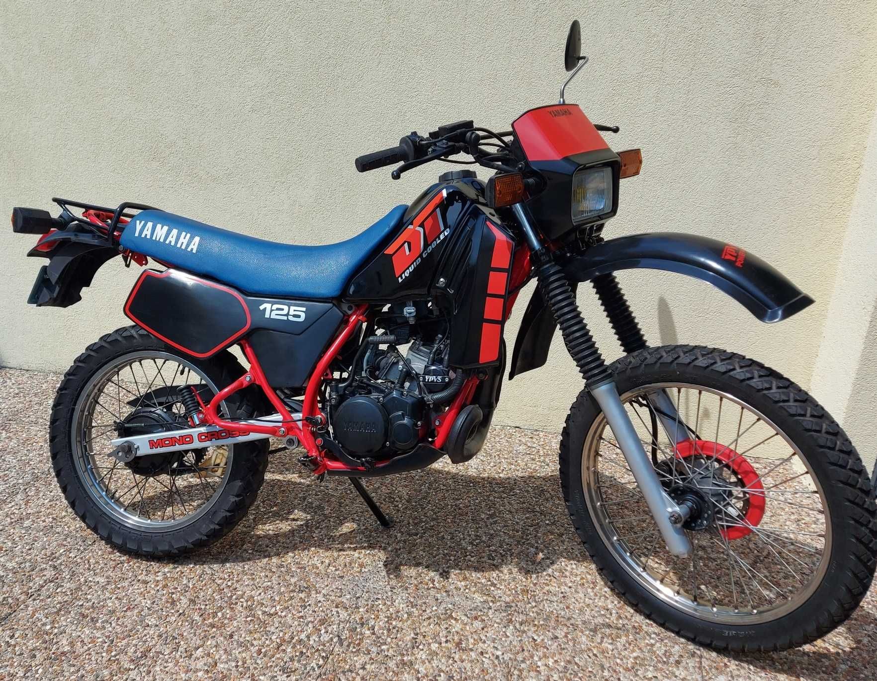 SUZUKI RGV 250 + Yamaha DT LC 125 YPVS