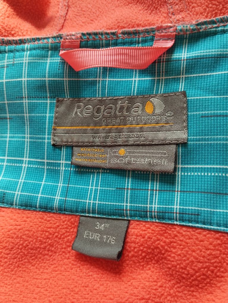 Sportowa, outdoorowa kurtka damska, softshell, wiosenna, z kieszeniami