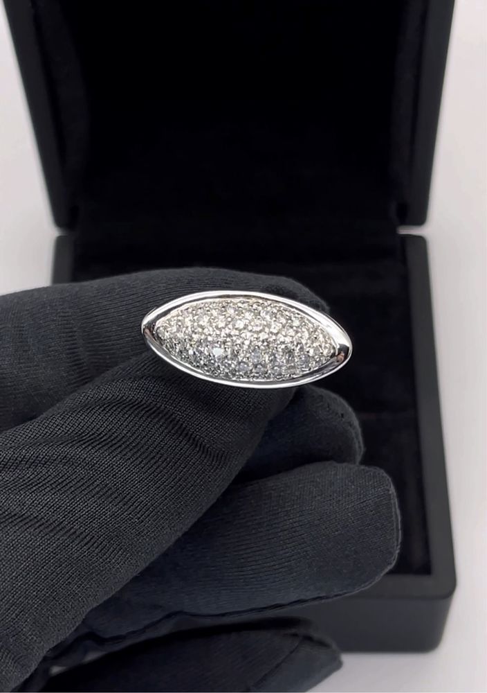 Золотое кольцо с бриллиантами 0.92ct