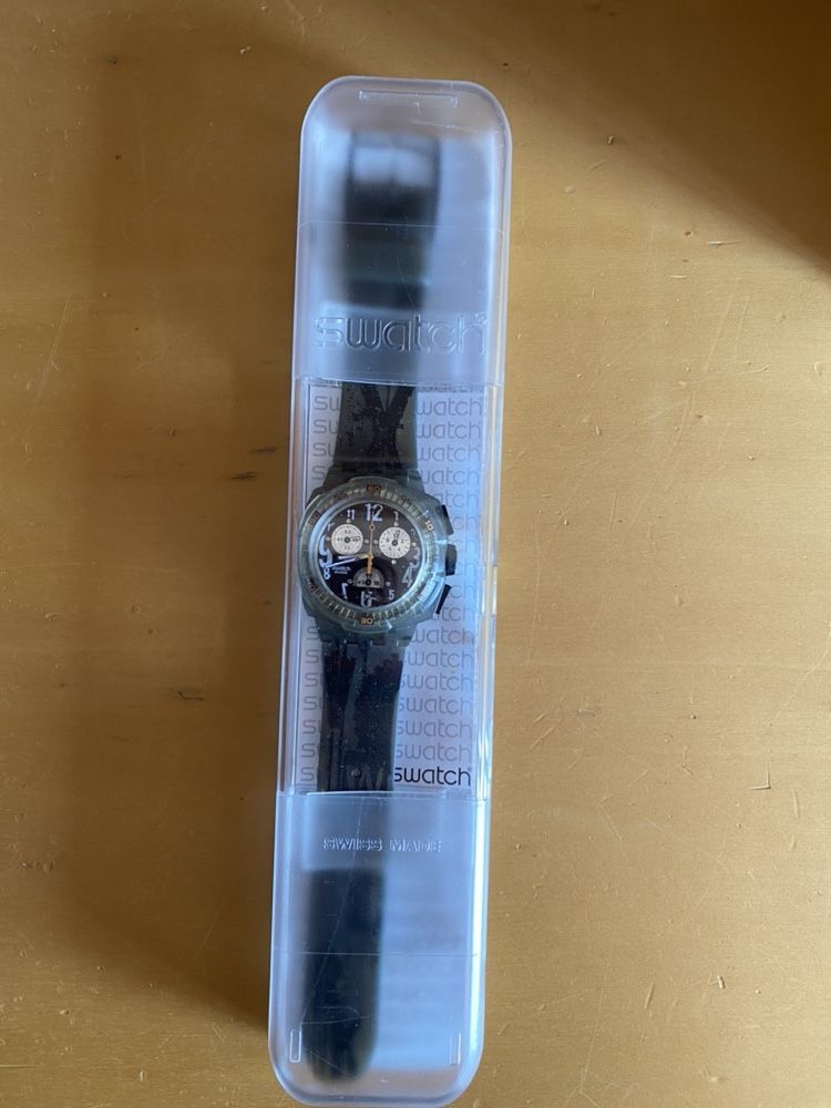 Vendo relógio Swatch quartzo resistência água 4mt
