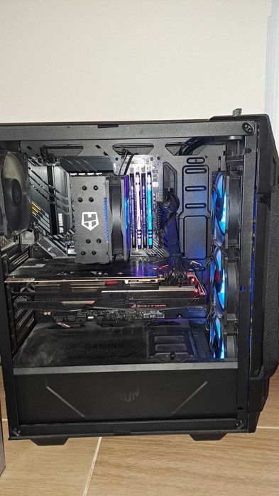 Desktop gaming AMD Ryzen 7 3700X 8C/3.6GHz 32 GB RAM