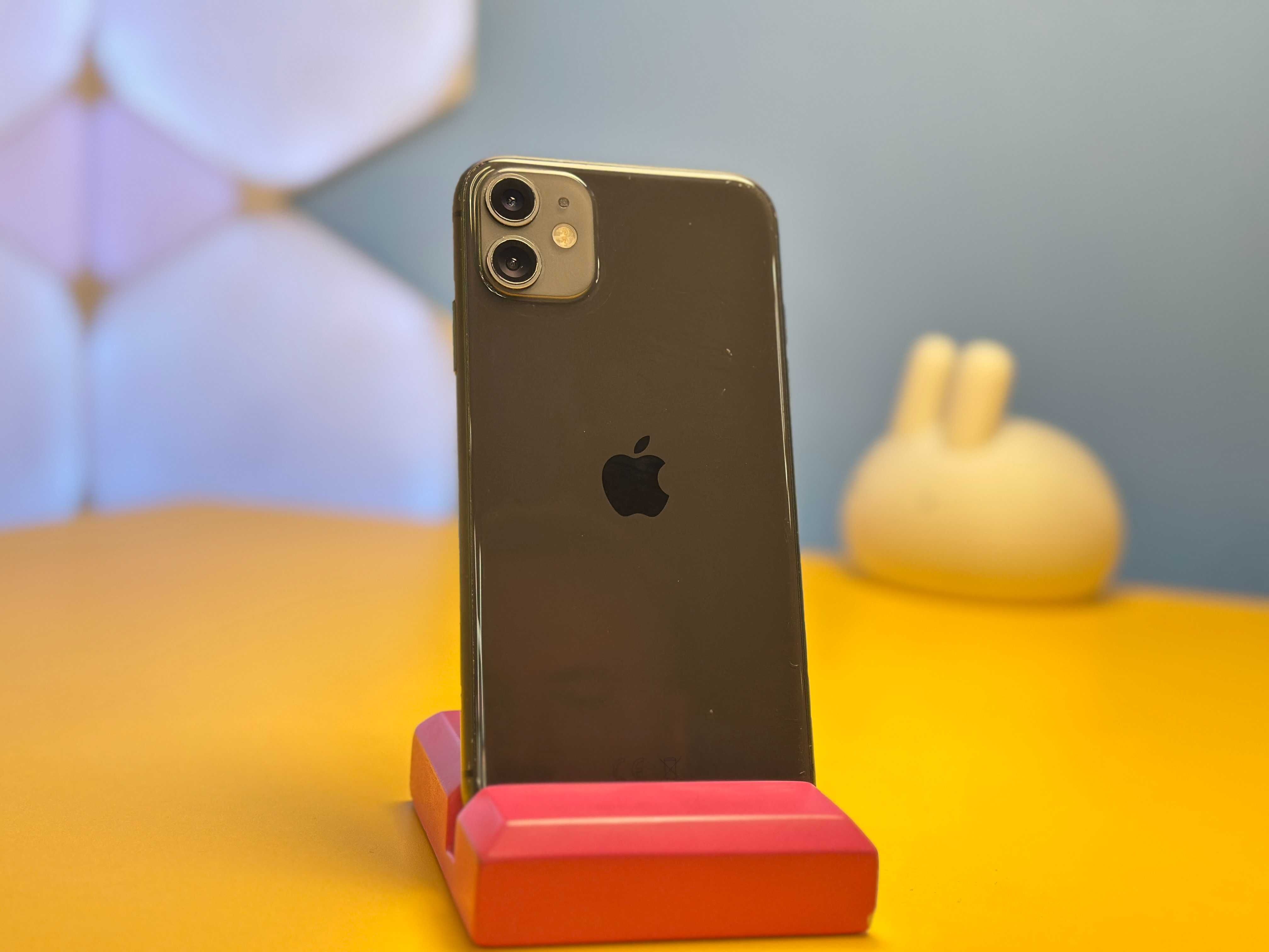 Смартфон Apple iPhone 11 128GB Black (118911) Б/У З ГАРАНТІЄЮ