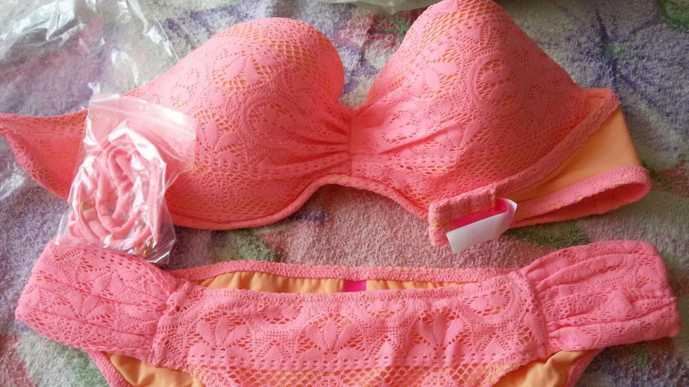 Victoria s Sicret купальник новый