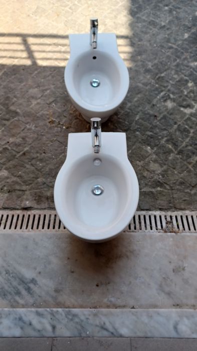 Vendo Equipamento Sanitário (Vários)  - Sanita, Bidé, Lavatório