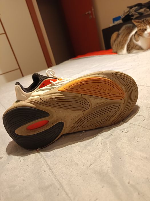 Adidas Ozelia originais