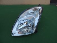 Lampa przednia lewa europejska Suzuki Swift MK6 04,05,06,07,08,09,10
