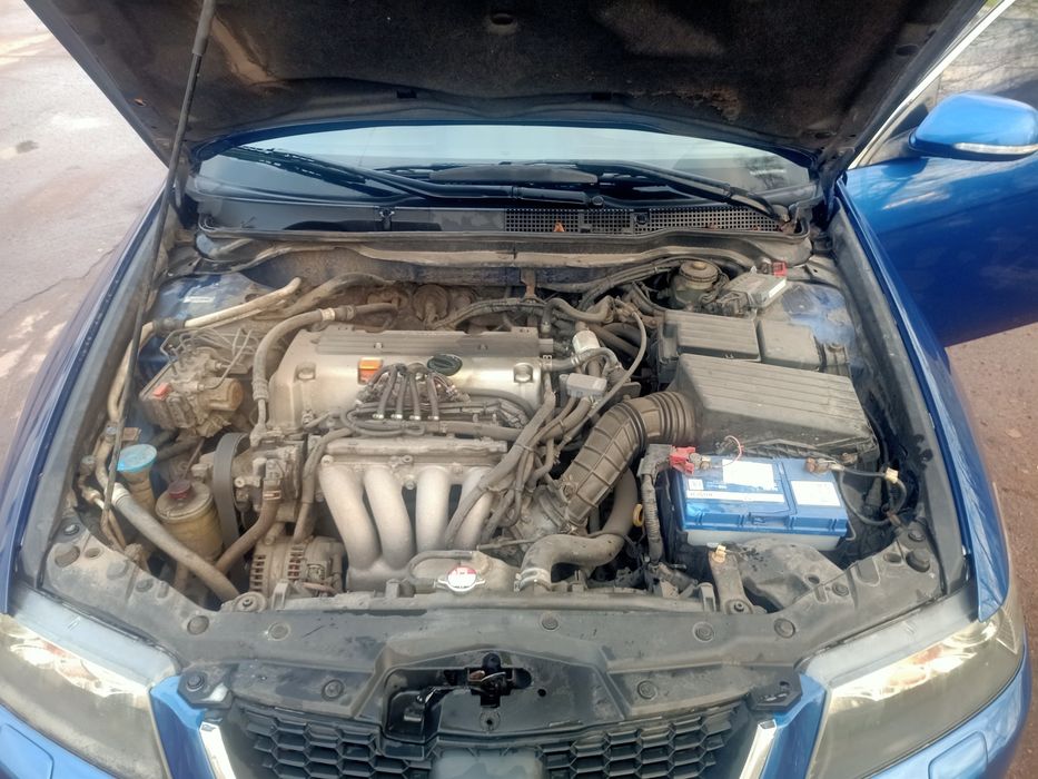 Хонда Акорд 2.0 газ бензин АКПП 2004р.в.