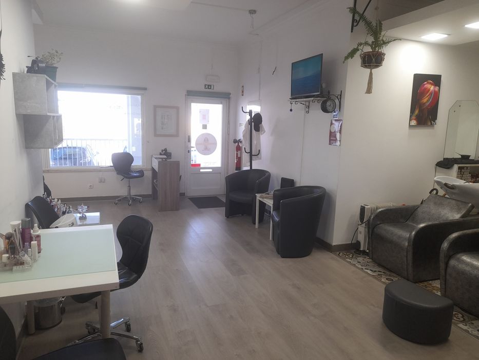 Trespasse salão de cabeleireiros