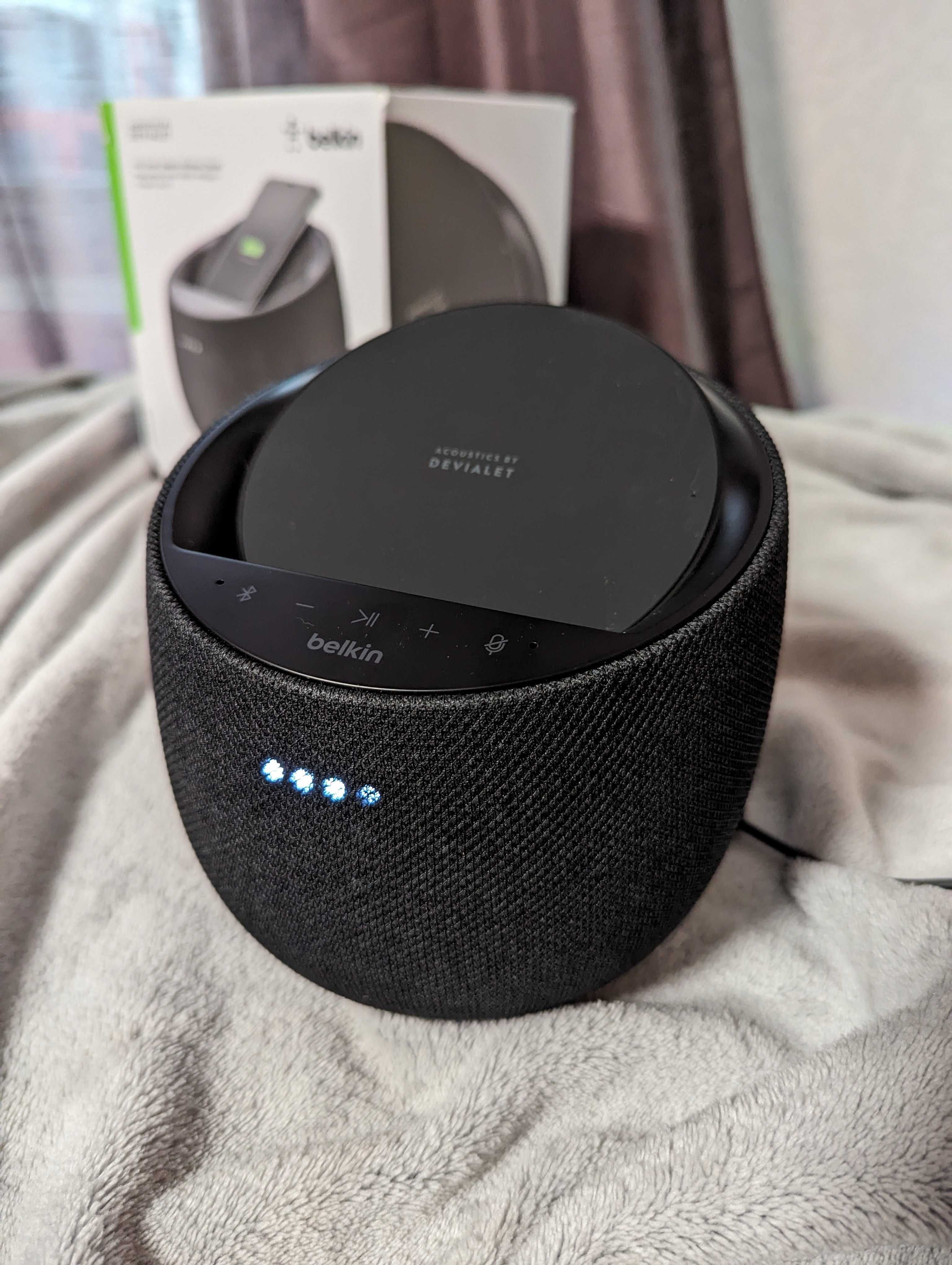 Belkin SoundForm Elite Hi-Fi Smart Speaker + Wireless Charger колонка