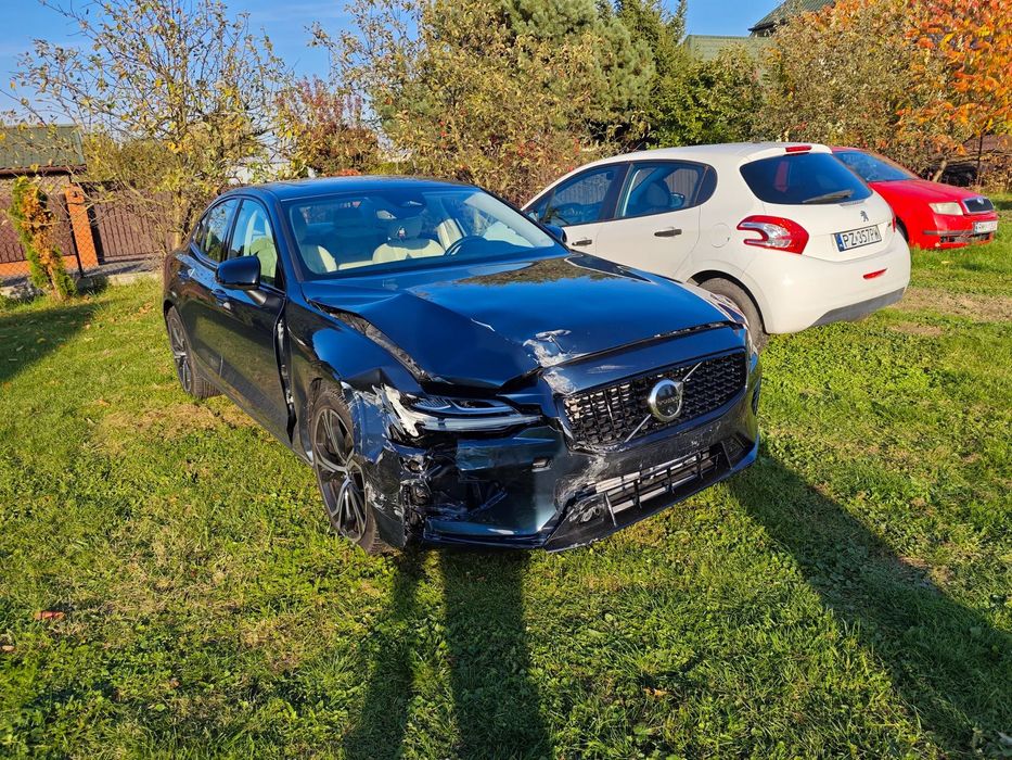 Volvo S60 S60 T8 AWD hybryda Plug-In 455km kamery 360, aktywny tempomat, full le