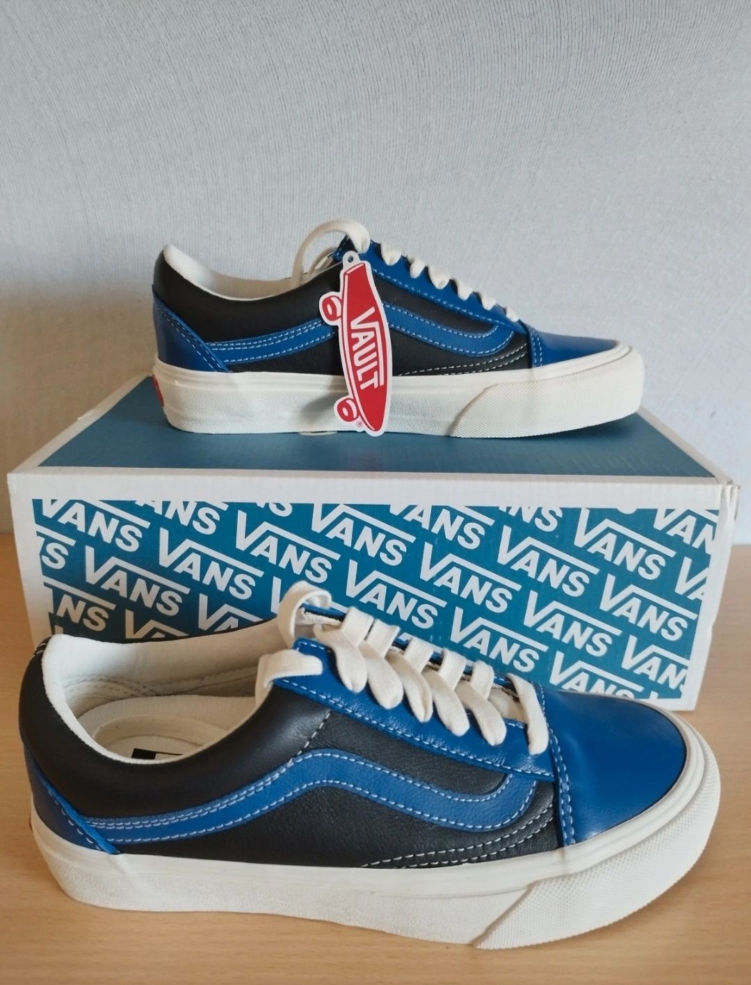 Vans Vault tamanho 36,5